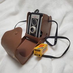 1950's Kodak Duaflex II, Kodar 72mm Lens, Leather Case + Vintage Film