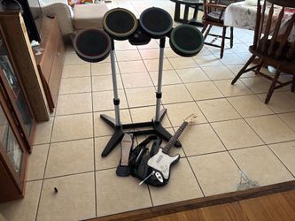 Xbox One Rock Band 4 Bundle Drums, Guitar, Microphone, Pedal, Game