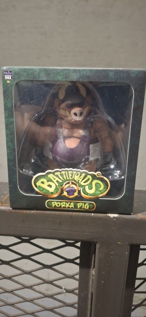 Brand New Battle Toad Figure