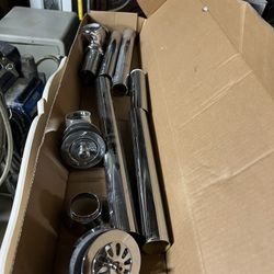 Regular Swivel Head Waste And Overflow Set.