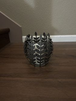 Brown  Leaf Candle Holder