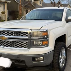 2014 Chevy Silverado 4X4