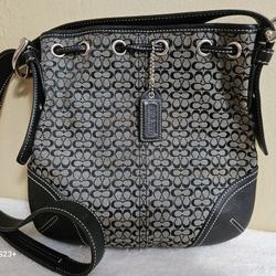 Coach Women's Bag Black and Gray