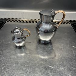 Vintage-One coffee pot and one creamer pot