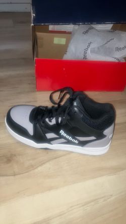 Reebok Sneakers