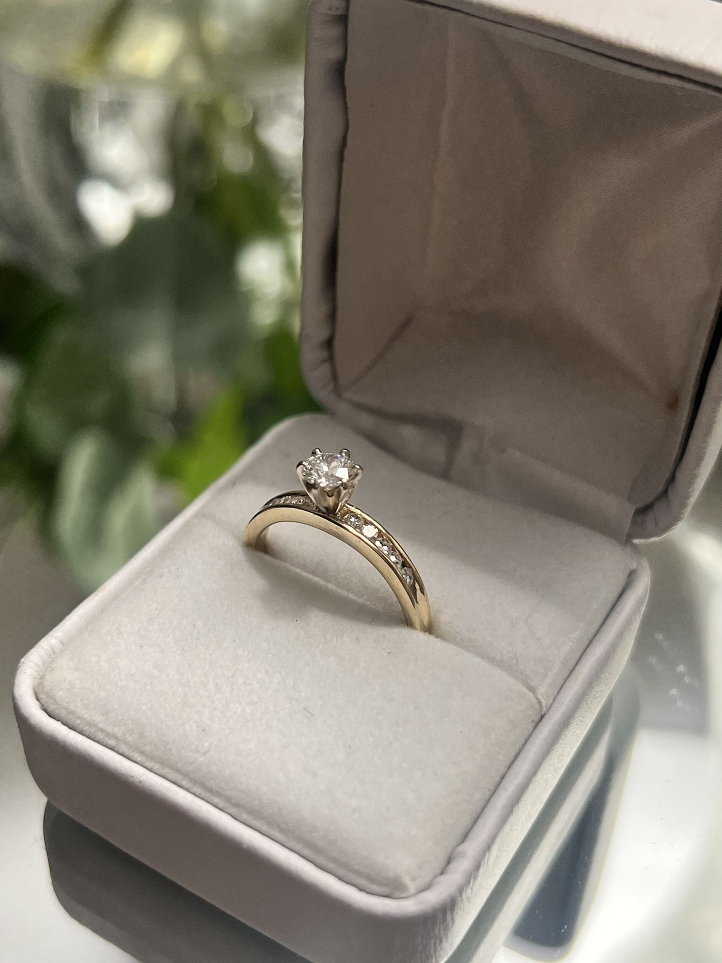 Gold Diamond Ring 14k 