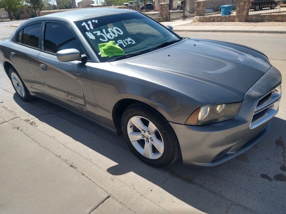 2011" Dodge Charger $3600