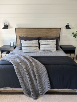 King size bed