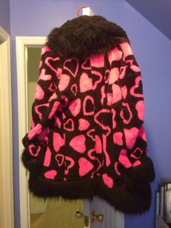 Pink heart/black fuzzy coat