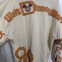 DISNEY WORLD EXCLUSIVE PRETZEL SPIRT JERSEY SIZE LARGE