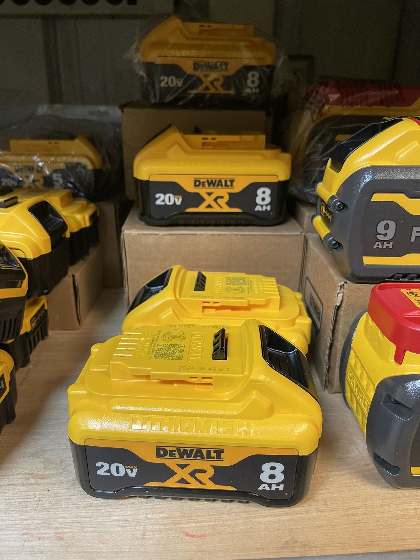 Dewalt 8ah Battery’s