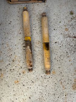 Ram 2500 rear shocks
