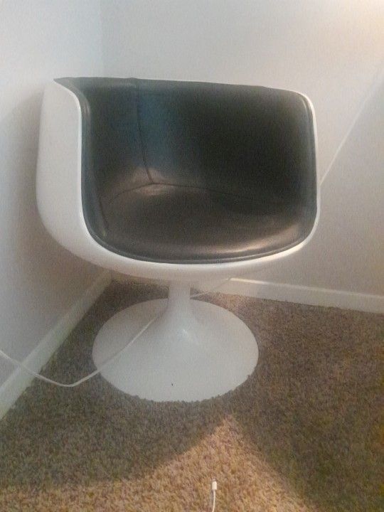 Vsop Chair 