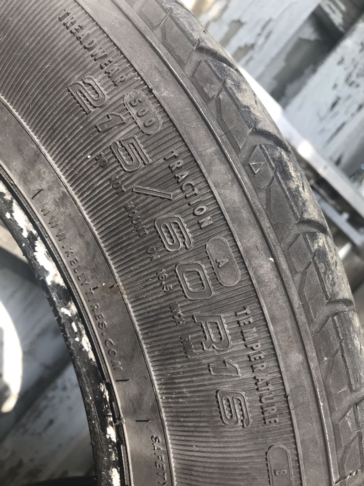 215/60r16 Kelly