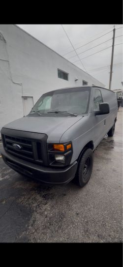 Ford 2013 van