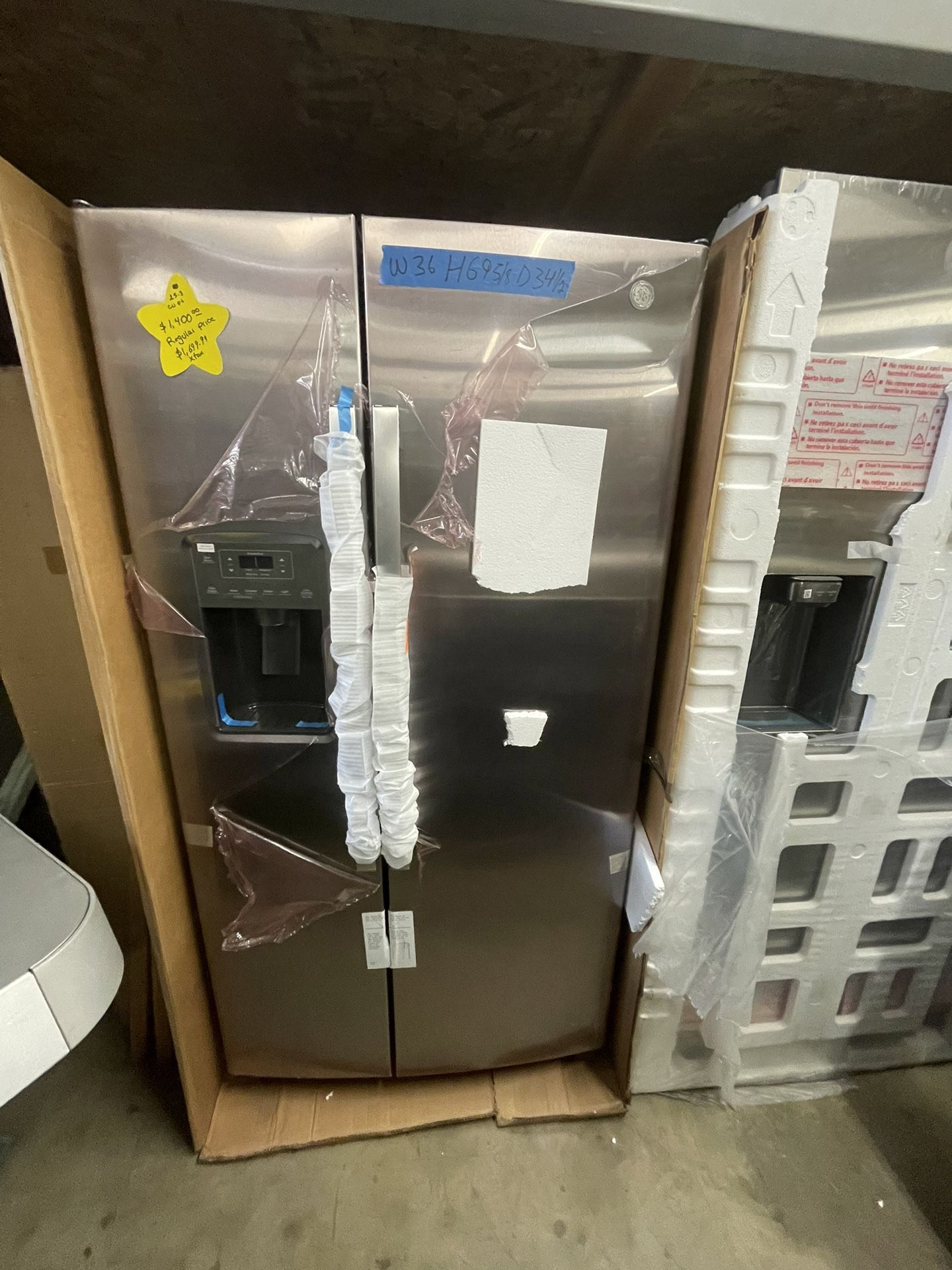 Box Side By Side Refrigerator GE Stainless Steel 