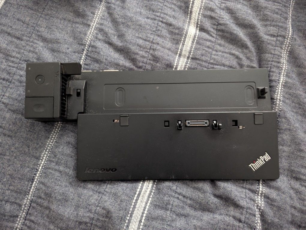 Think Pad Ultra DOCK