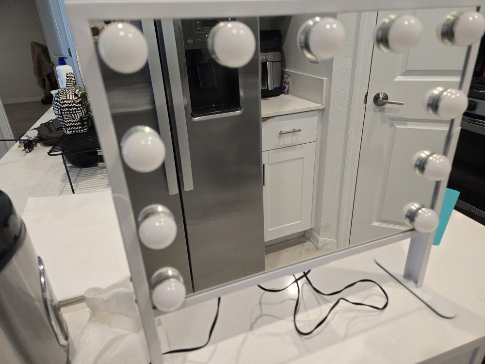 Vanity Mirror