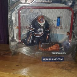 Edmonton Oilers Tommy Salo McFarlane Action Statue! Never Removed From Package! 