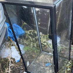 Critter reptile, snake tank