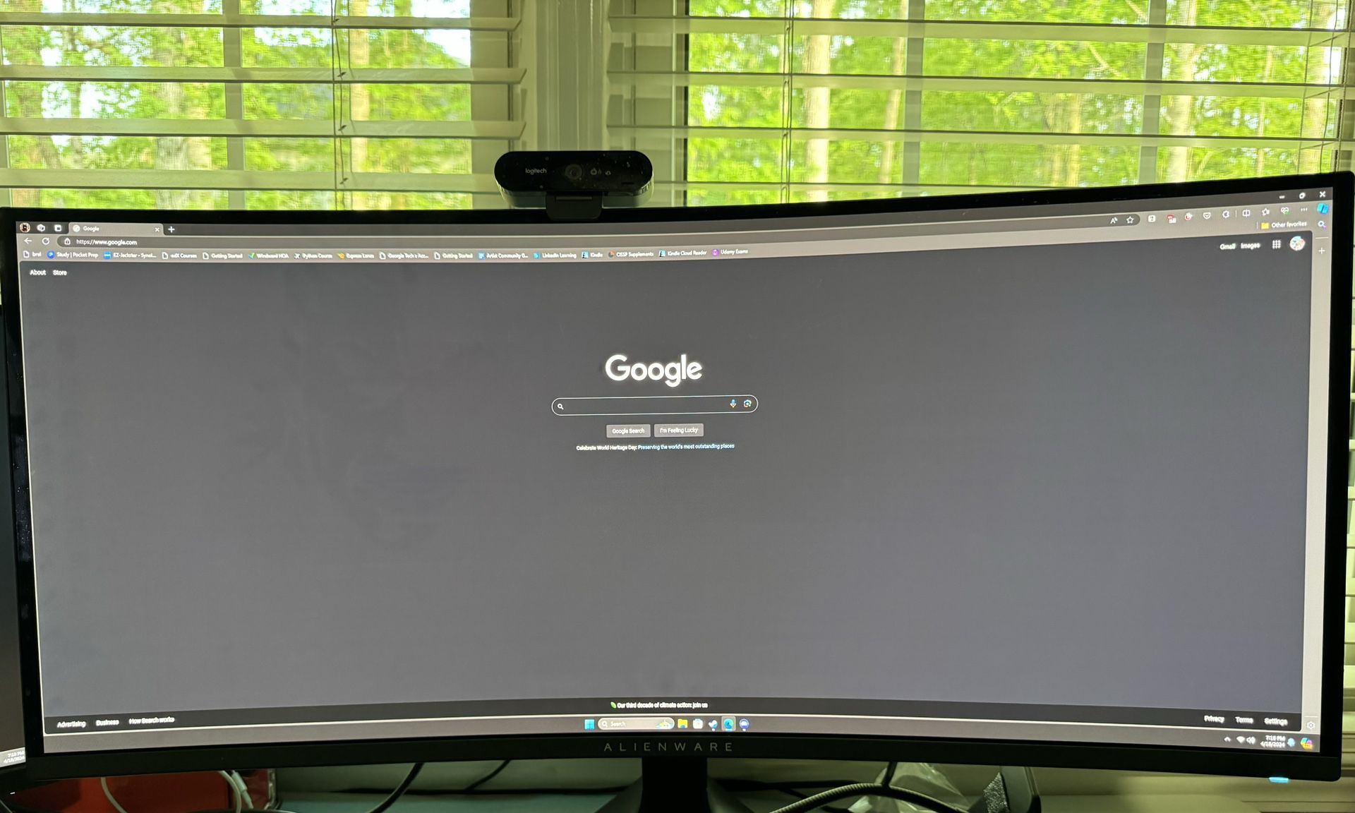 Alienware - AW3423DWF 34” Gaming Monitor