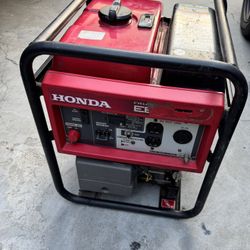 Honda Eb3000i Generator Good Condition Quiet 
