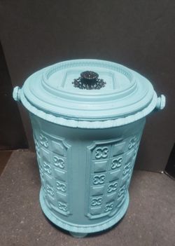 Vintage Ice Bucket