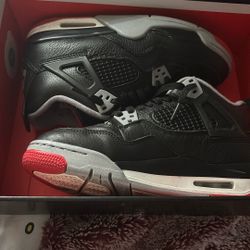 Air Jordan 4 Retro Size 5