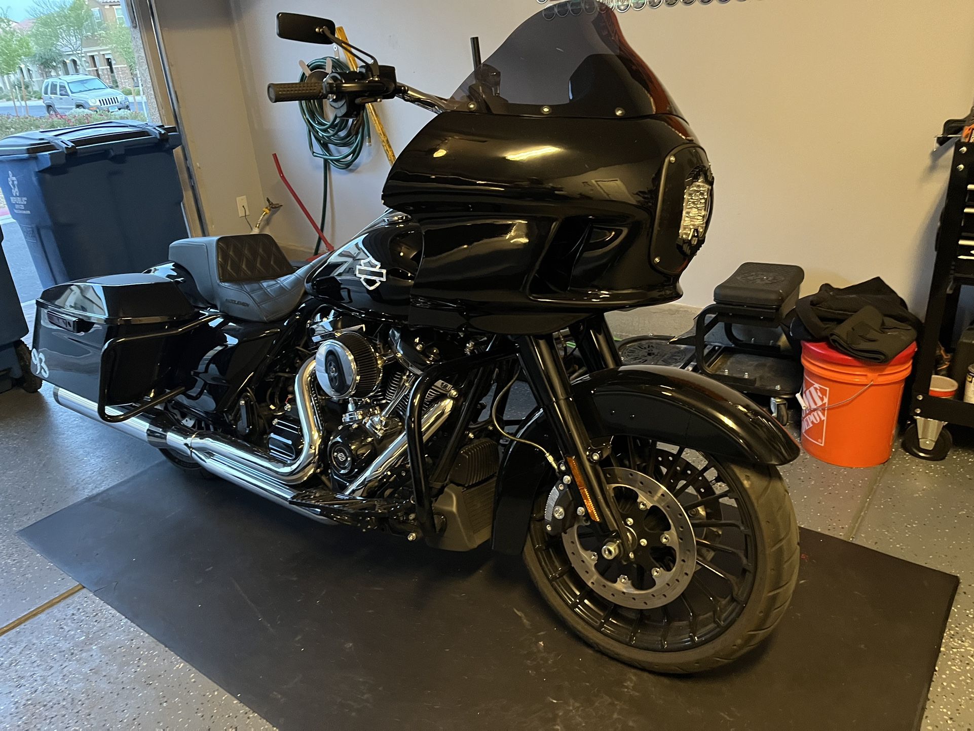 2019 Harley Davidson Road King Special
