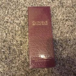 CLINIQUE Beyond Rose Perfume Spray 