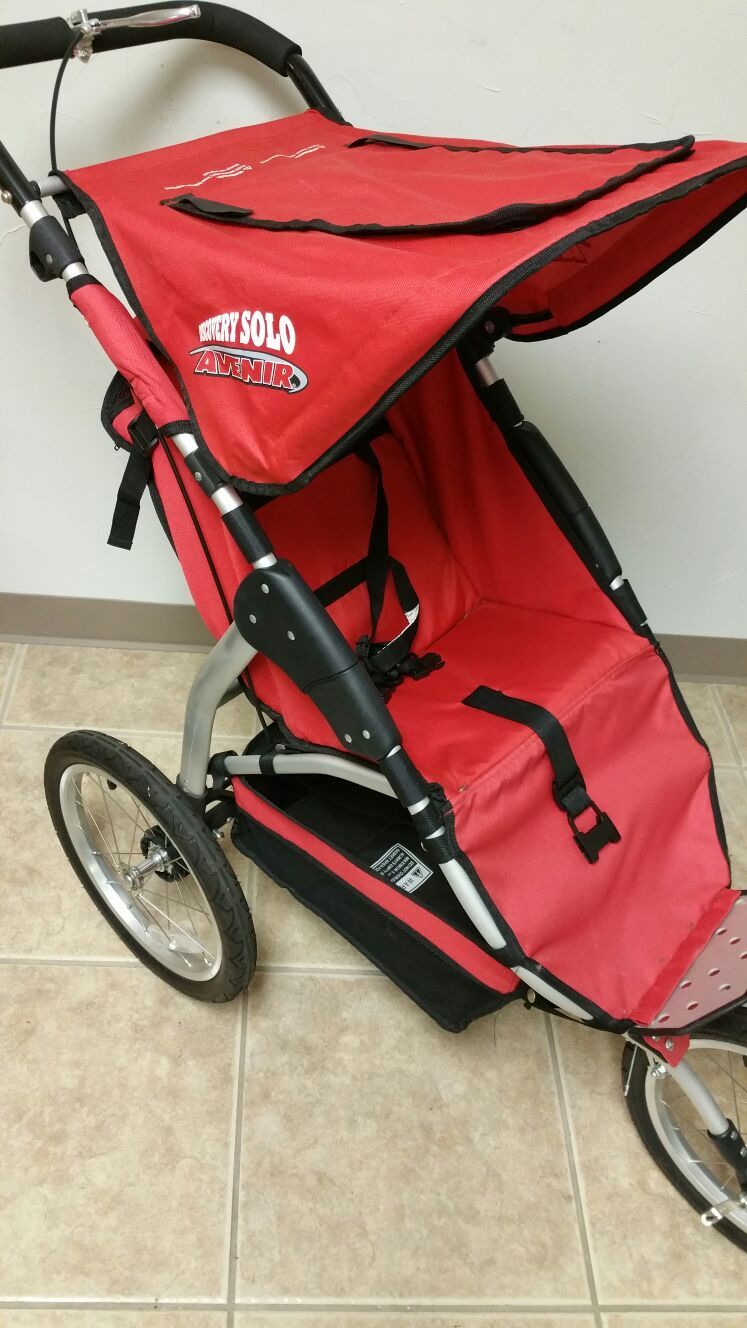 Discovery solo avenir jogging stroller