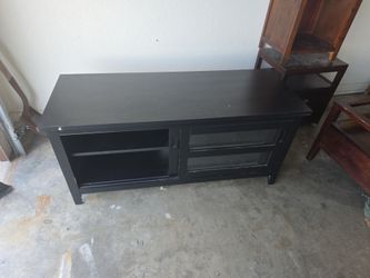 Black tv stand