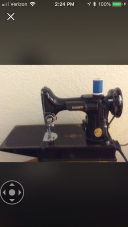 Singer feather weight