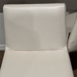 White Counter Top Stools