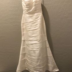 Wedding dress, fits size 8
