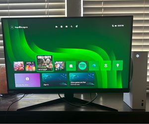 Xbox Series S + MSI 27” 165Hz Gaming Monitor Bundle