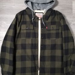 Levi's Sherpa Lined Flannel Jacket Size LARGE 
