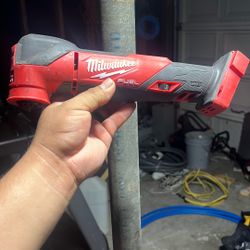 Milwaukee Fuel 18 V