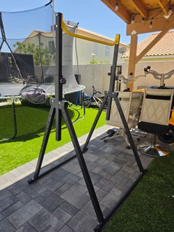 Adjustable Freestanding Pull-Up Bar Station