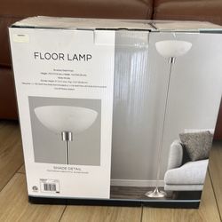 Floor lamp : new