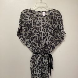 Women’s SWEET PEA any Stacy Frati 100% nylon shorts sleeve tie waist print Stretch top  Size-small