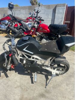 Moving sale