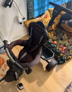 Kids bike with parent control handle