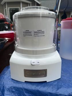 Cuisinart Ice cream/yoguart maker