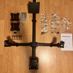 Triple Monitor Mount