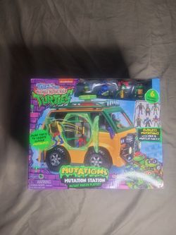 TMNT Tales of the Teenage Mutant Ninja Turtles Mutations Station Maker Van