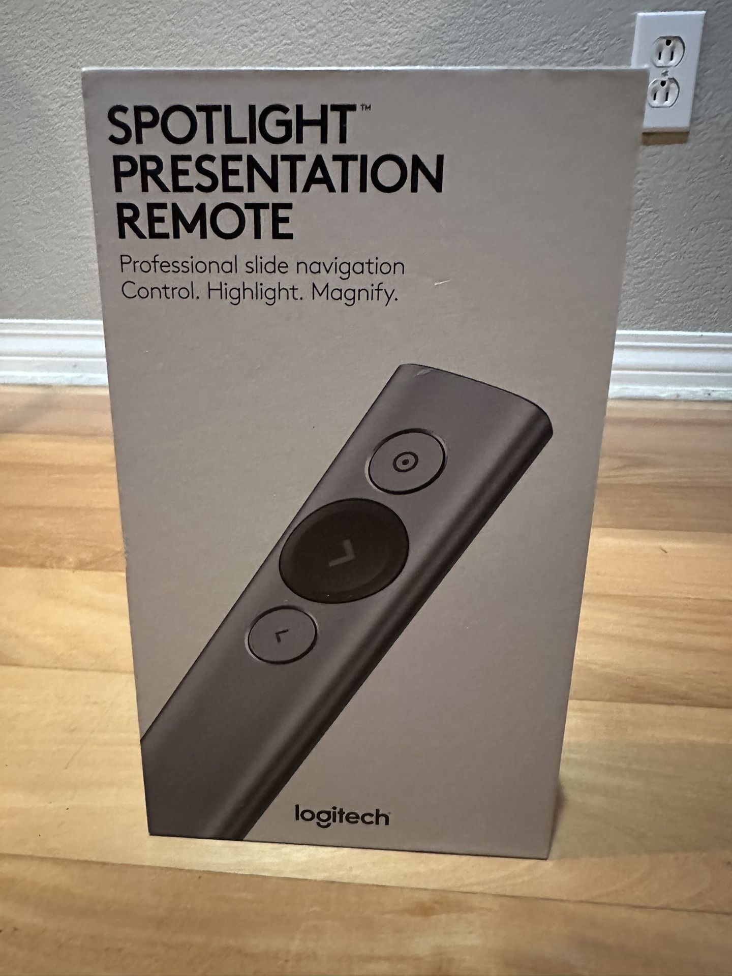 Logitech Spotlight Presentation Remote (New in Box)