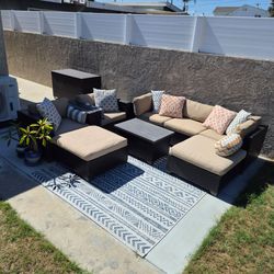 🔥 8 Piece Luxury All Weather Outdoor Patio Furniture Set Sectional Glass Table Storage Rug Cushions Yard Backyard Wicker Home

Overall Good Condition
