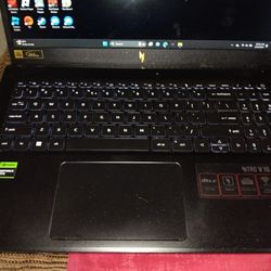 Gaming Laptop