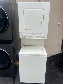 Stackable Kenmore Electric 24” beige working perfect with warranty delivery available